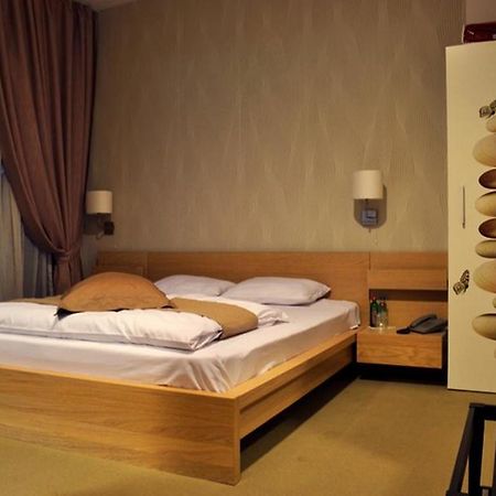 Guesthouse City Central International Skopje Exterior photo