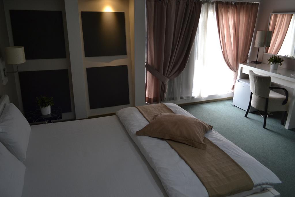 Guesthouse City Central International Skopje Exterior photo