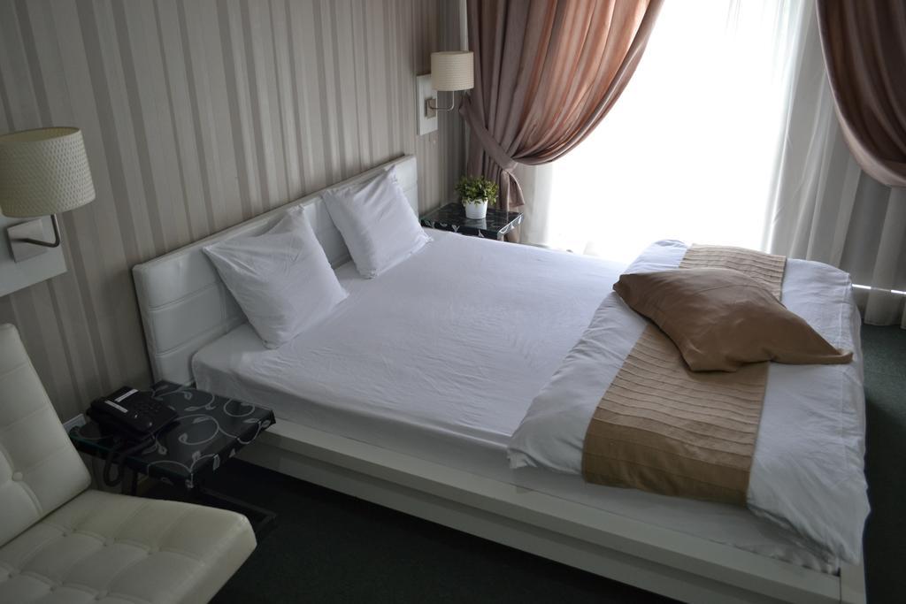 Guesthouse City Central International Skopje Exterior photo